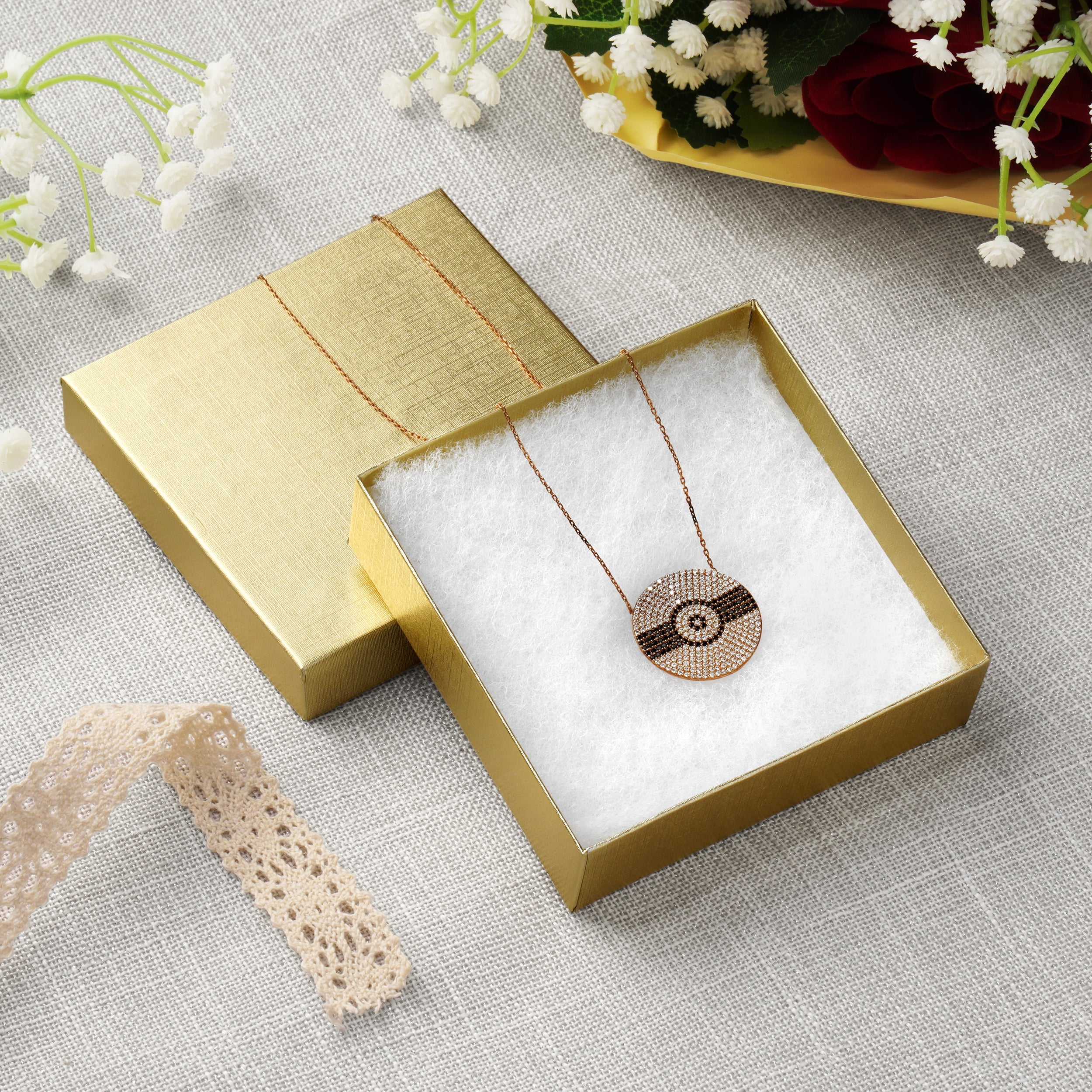 Cotton Filled Linen Metallic Manilla Box