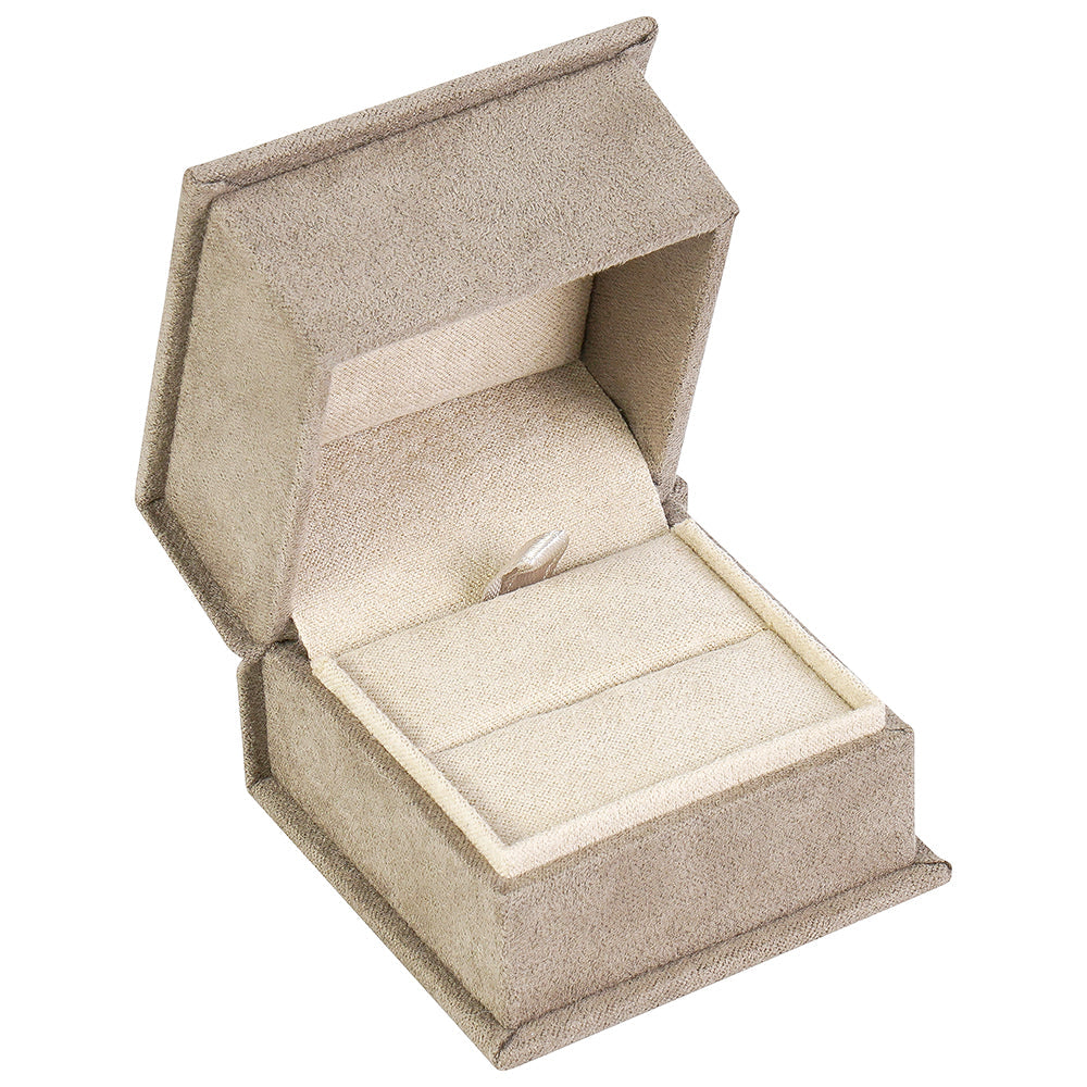 alert-suede-single-ring-earring-box
