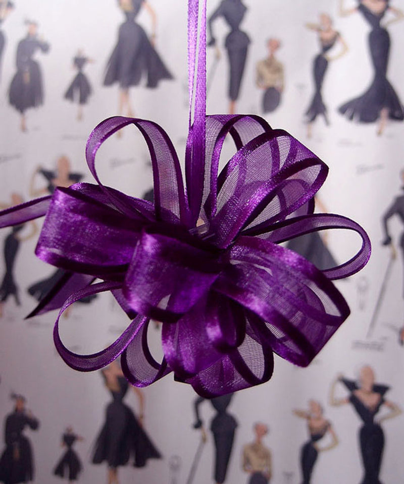 Satin-Edged Pull Bow