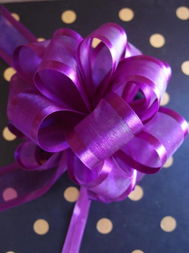 Satin-Edged Pull Bow