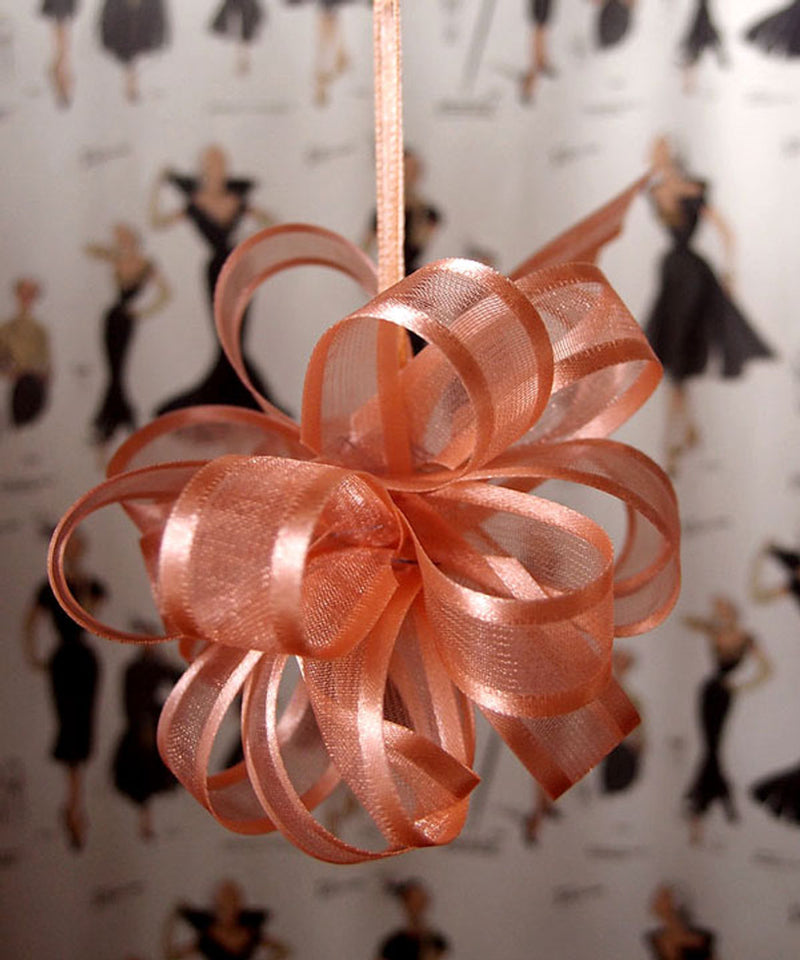 Satin-Edged Pull Bow