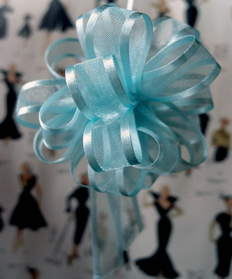 Satin-Edged Pull Bow