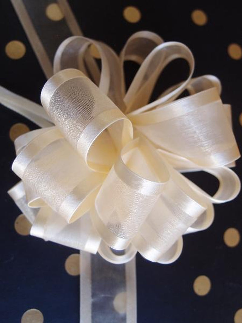 Satin-Edged Pull Bow