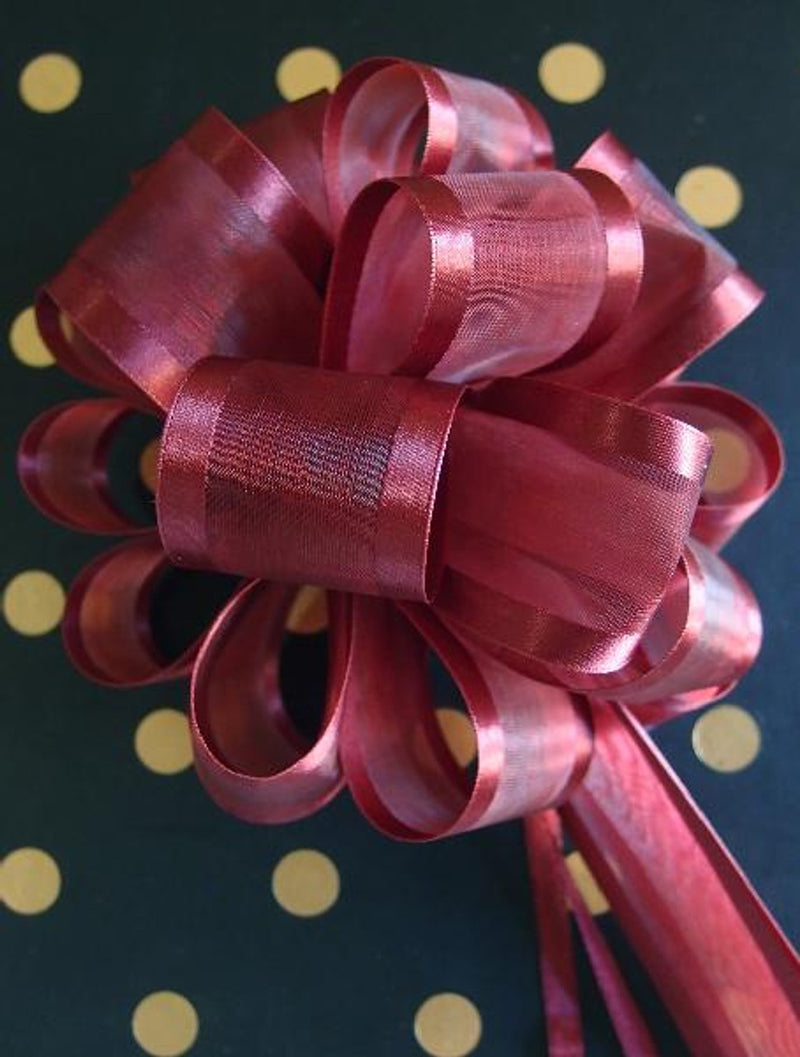 Satin-Edged Pull Bow