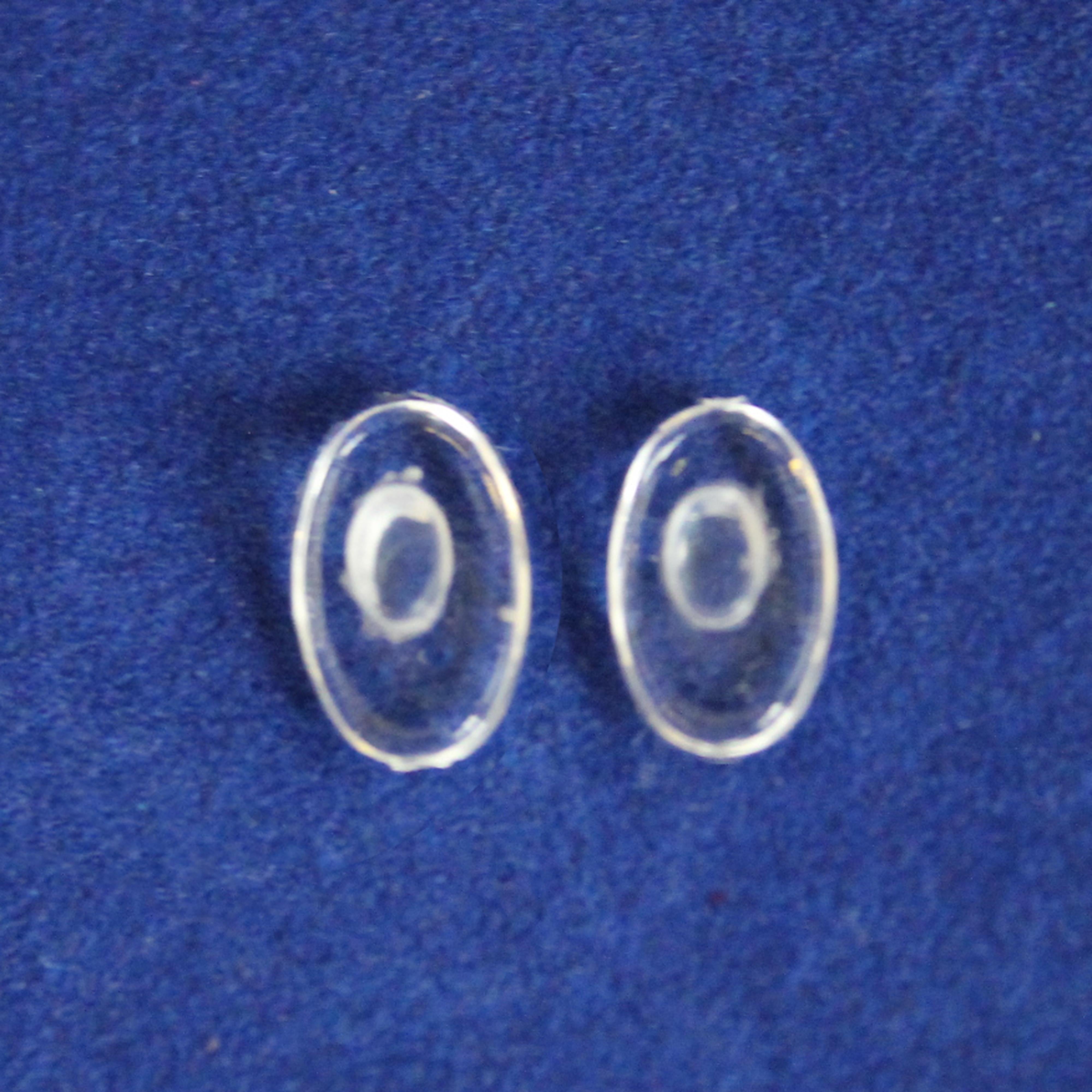 Oval Hook-On Silicone Nose Pad