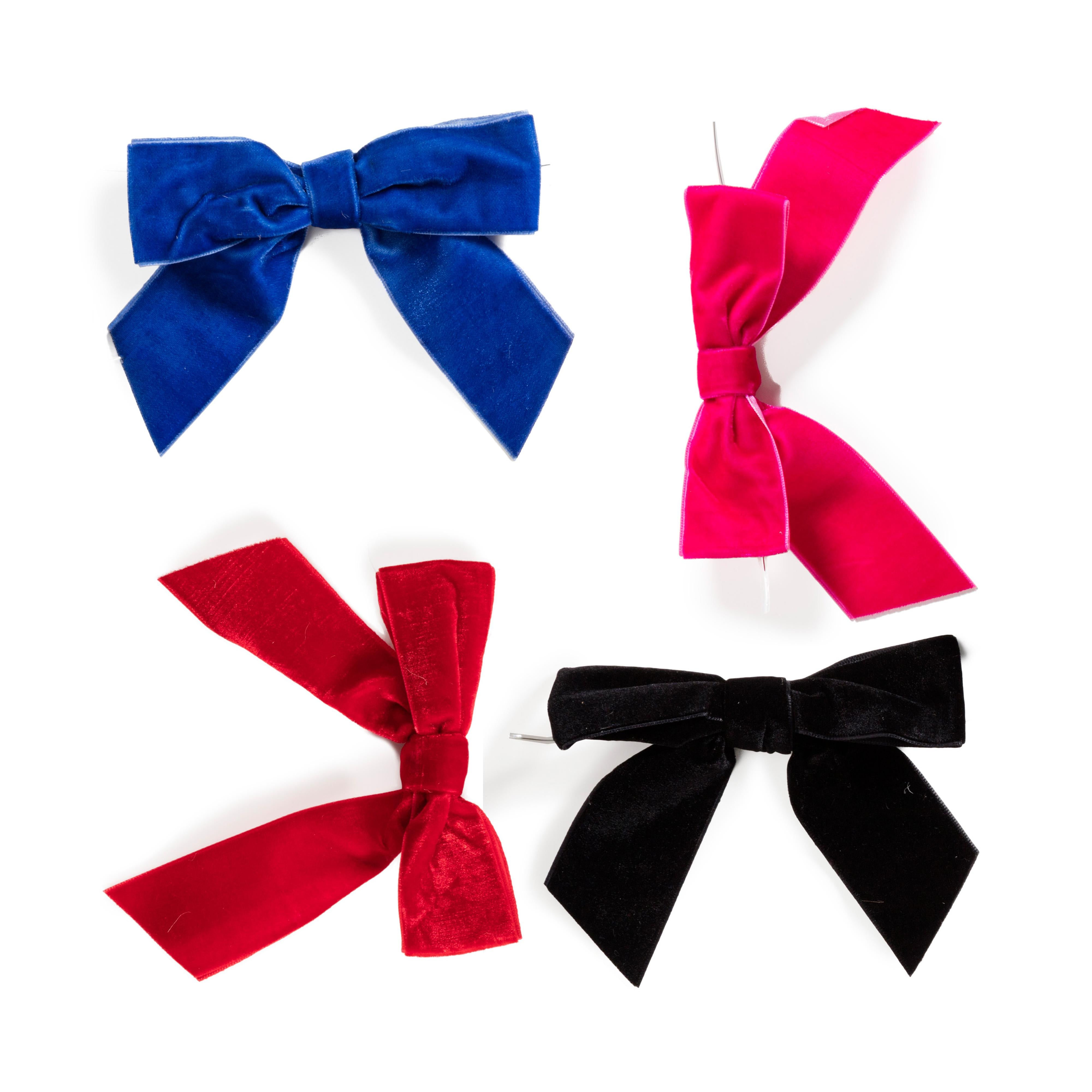 Pre-Tied Velvet Bow with Twist Tie